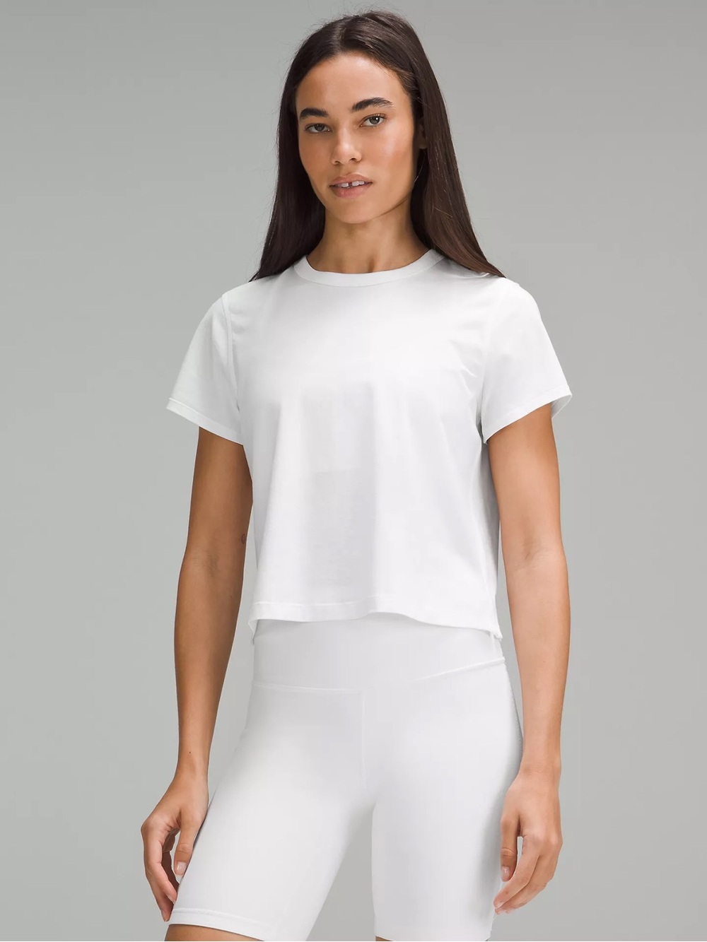 Women's Lululemon Classic Fit White Short Sleeve Crop Tee - size 8